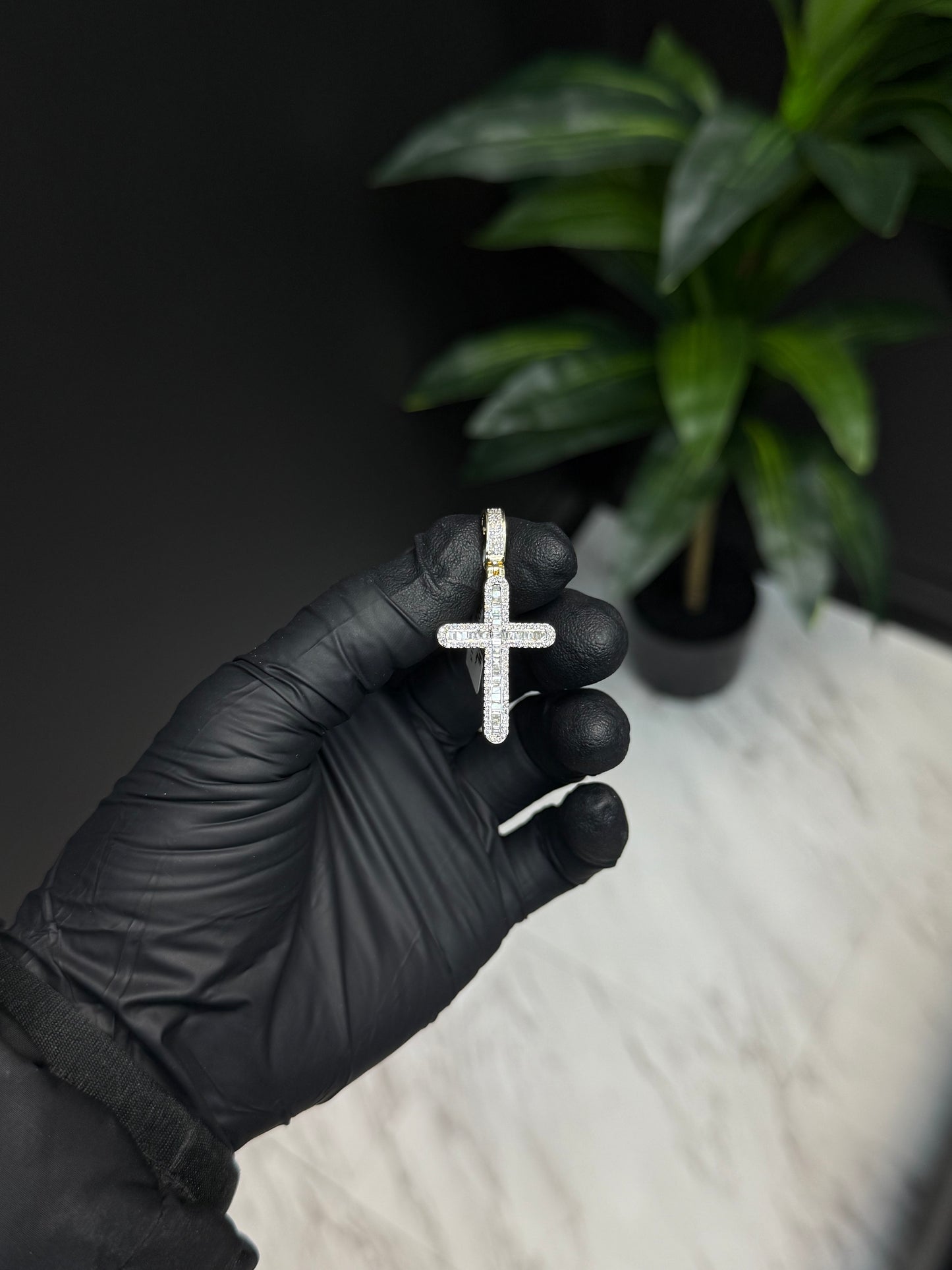 Baguette Cross 10k gold .50ct