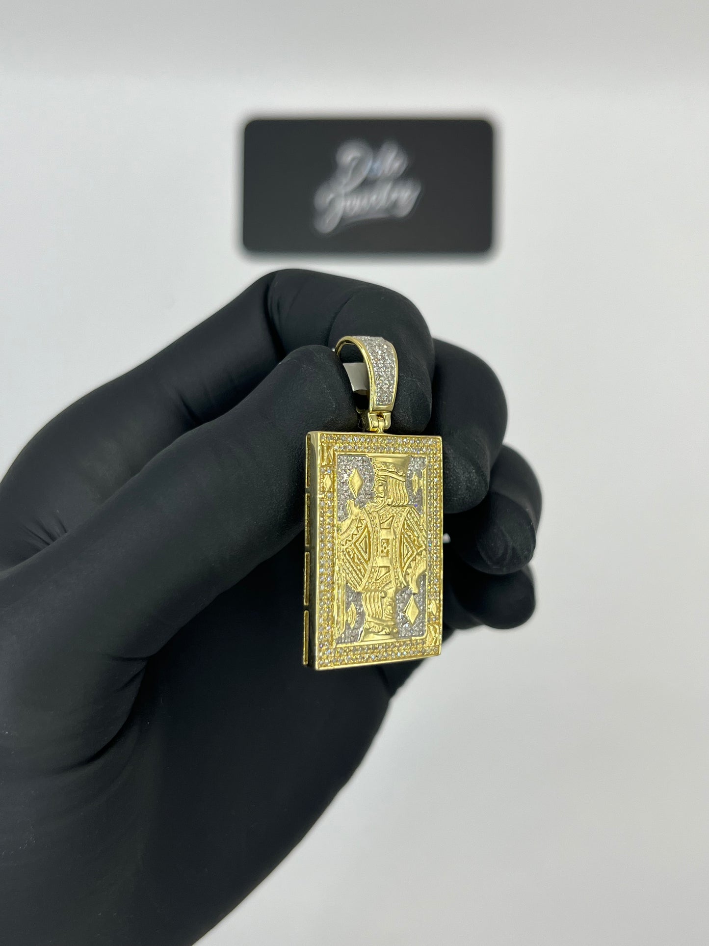 King Card Pendant