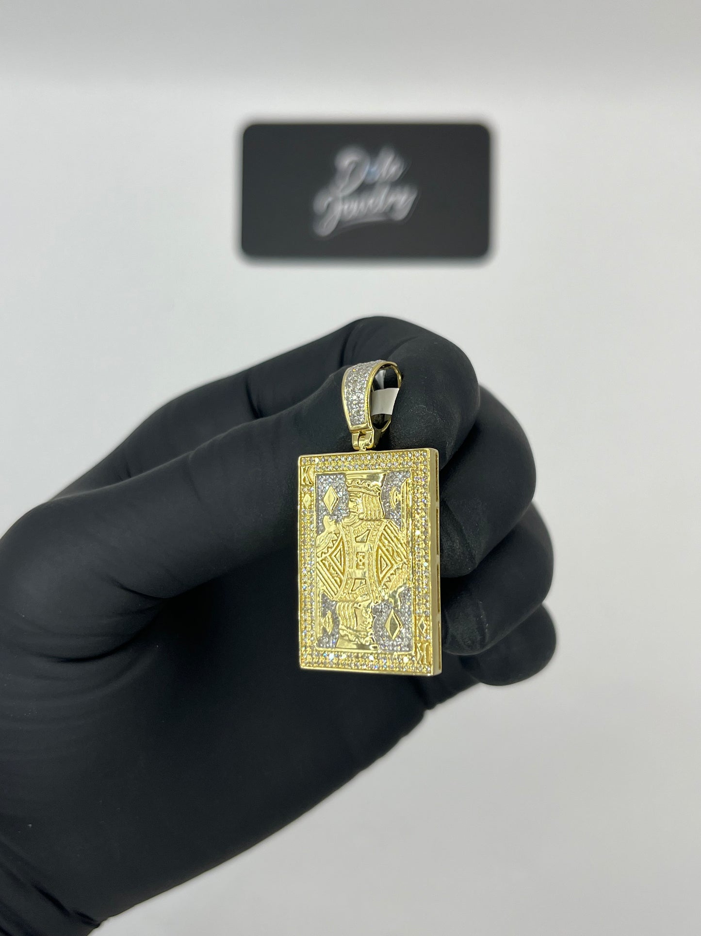 King Card Pendant