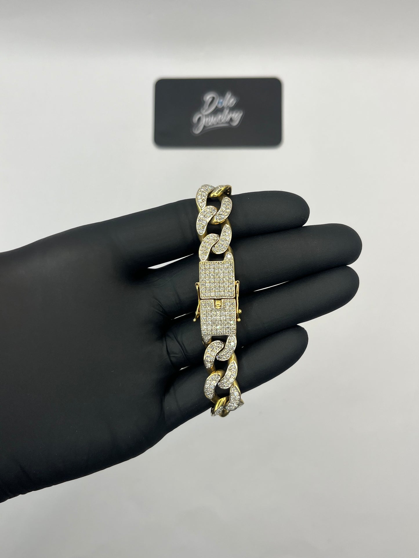 Iced out Cuban Link Bracelet 5ct