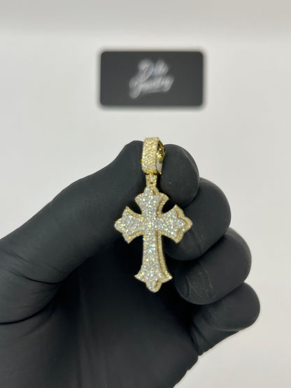 Two-Tone Cross Pendant 0.63ct