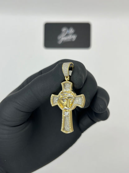 Cross Pendant .37ct