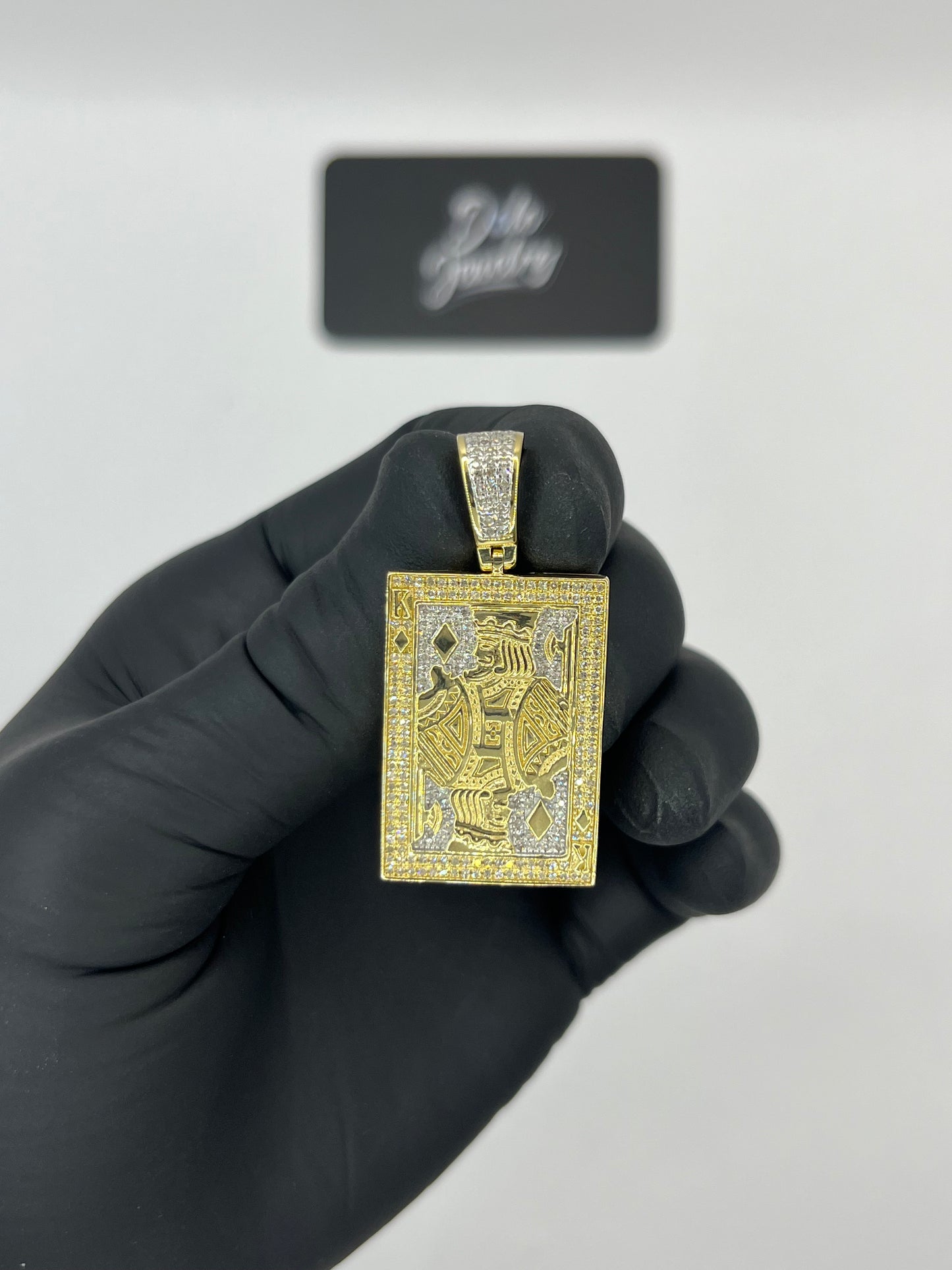 King Card Pendant